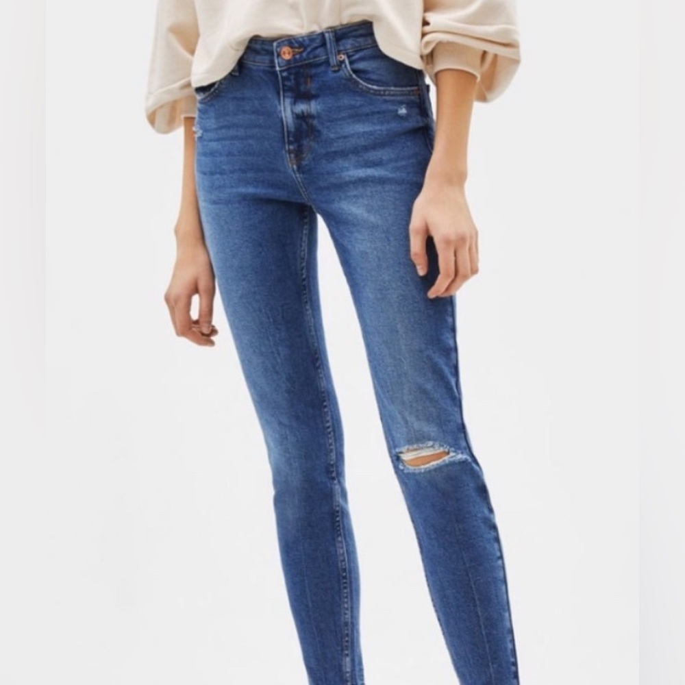 Bershka Mid Rise Distressed Skinny Jeans Stretch Cotton Denim Women’s 4